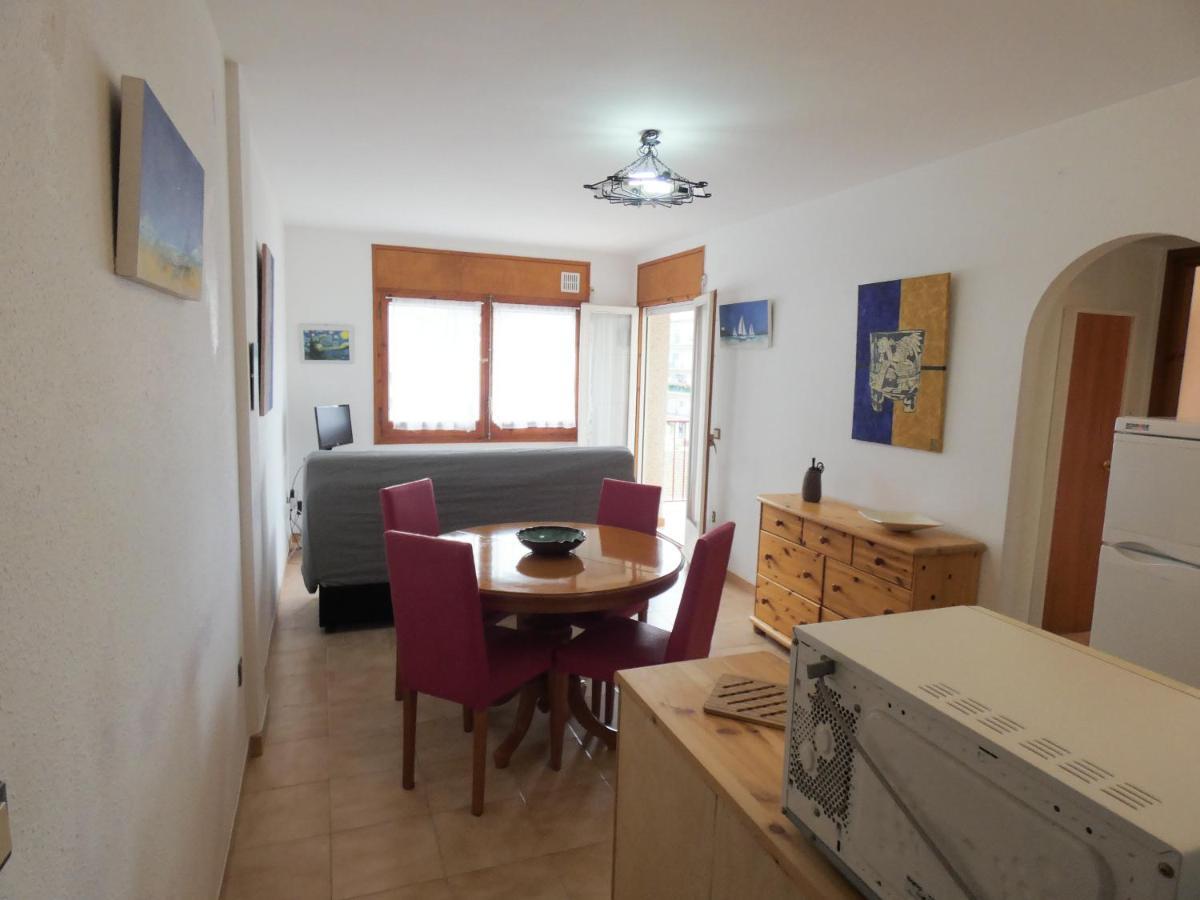 La Platja 3C Apto. Con Un Dormitorio, 200M Playa Y Plaza De Parking Росас Экстерьер фото